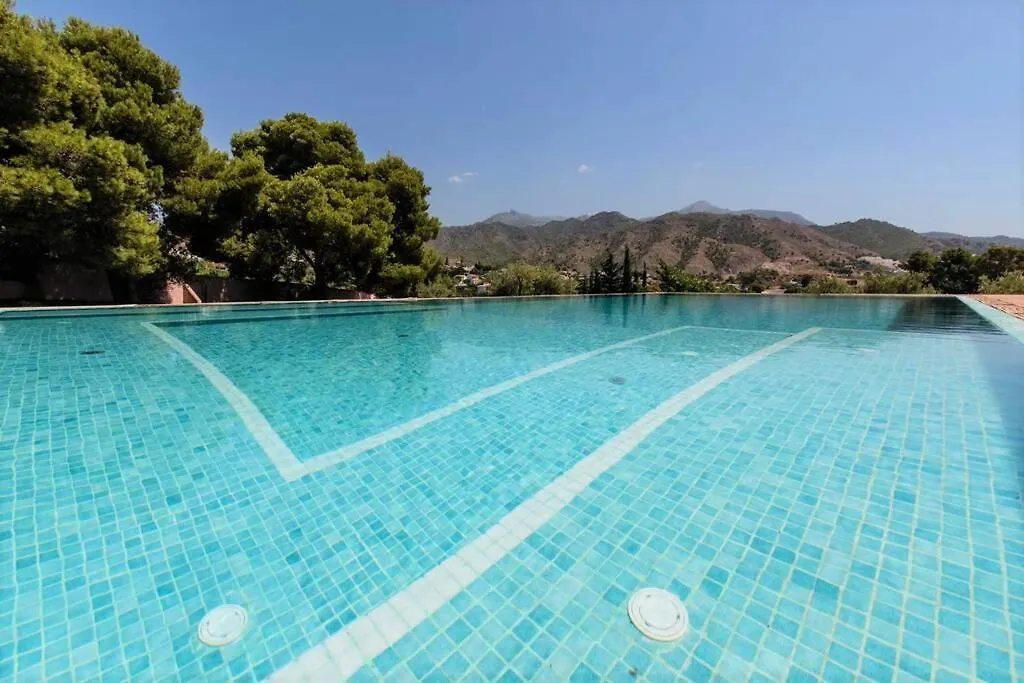 R9972 Villa San Jose Nerja 0*,